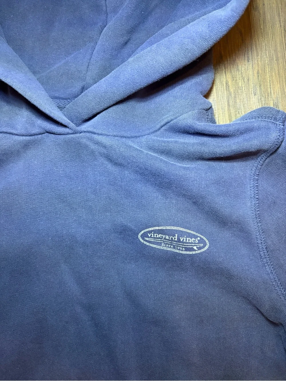 Kids Navy Blue Vineyard Vines Hooded Pullover Sweatshirt. Size Small.